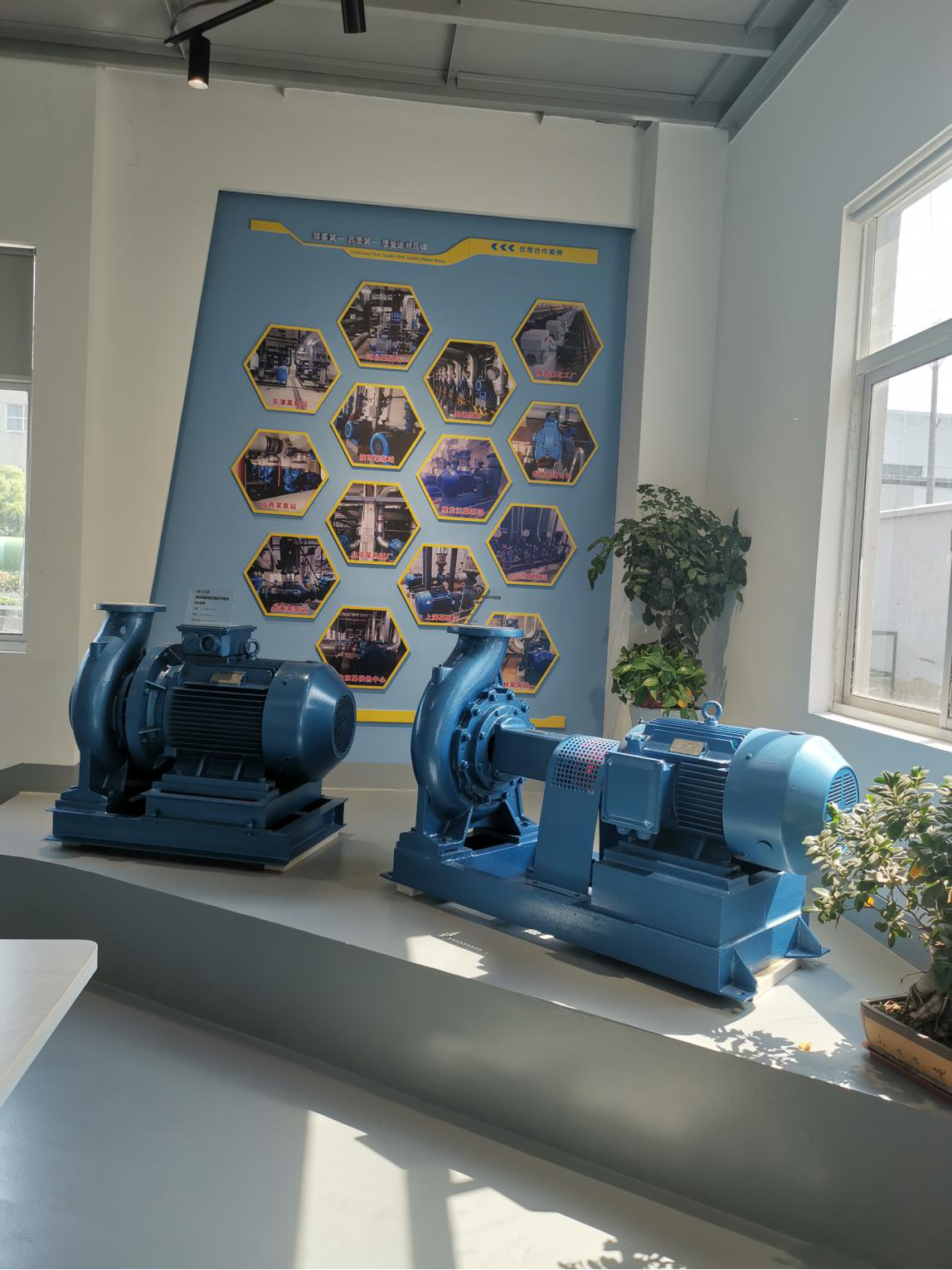 商会领导在锡考察调研英伦泵业江苏有限公司